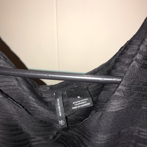 New Directions skirt and top - Picture 5 of 6